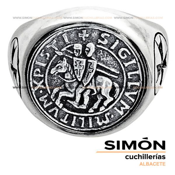 TEMPLARS Box 22MM Silver Ring 068628